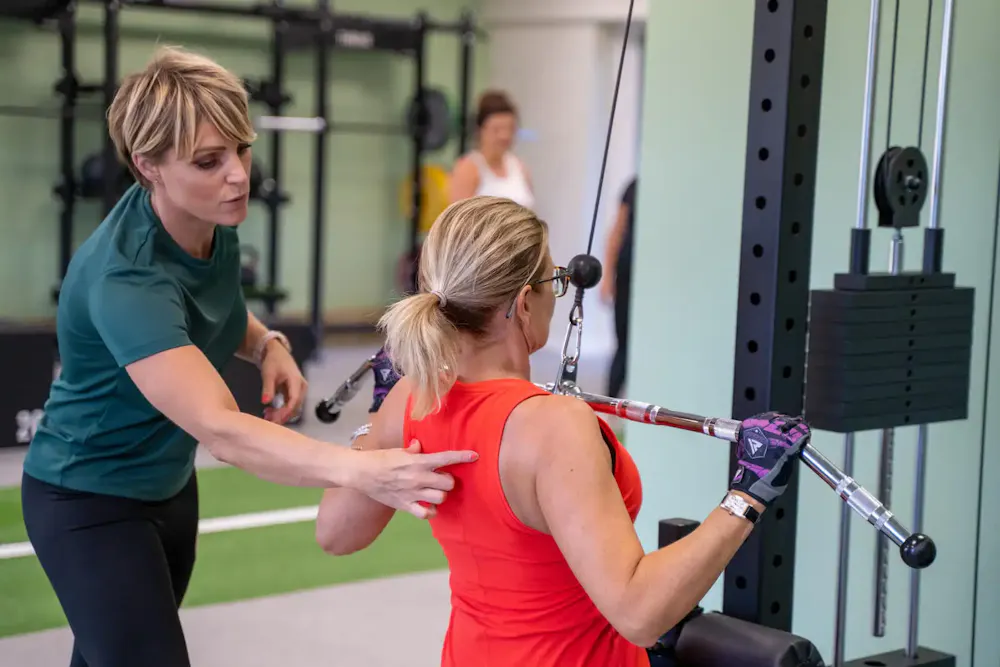 Εμμηνόπαυση και τρέξιμο: Όταν το σώμα αλλάζει και η δρομέας επιμένει runbeat.gr 